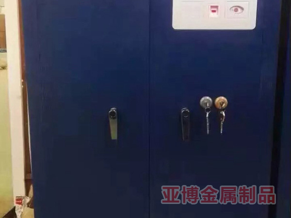 智能枪柜003