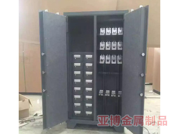 智能枪柜008