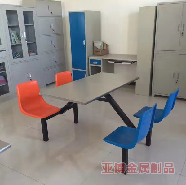 阅览桌003