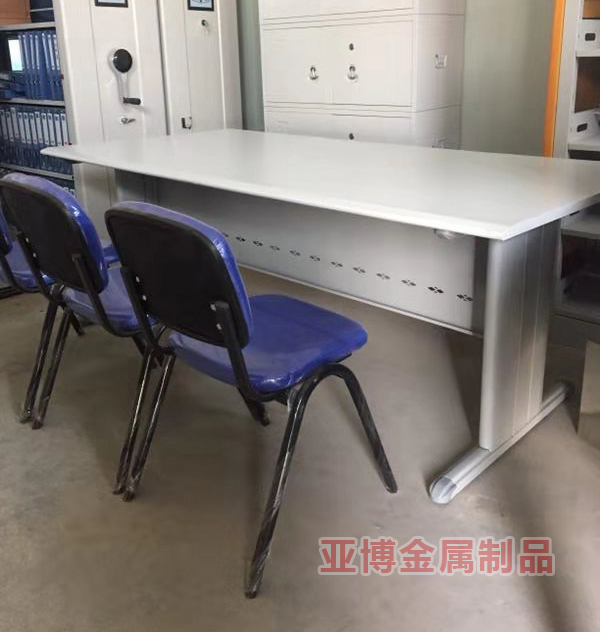 阅览桌005